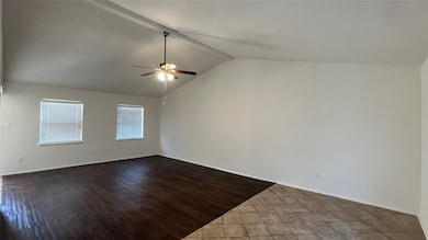 535 Jeff Davis Dr, Richmond, TX 77469 - photo 3