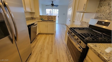 3930 Starfield Ln unit O58, Las Vegas, NV 89147 - photo 7