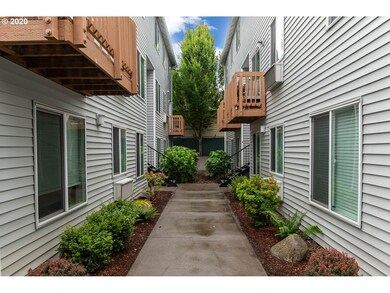 217 NE 146th Ave unit 30, Portland, OR 97230 - photo 2