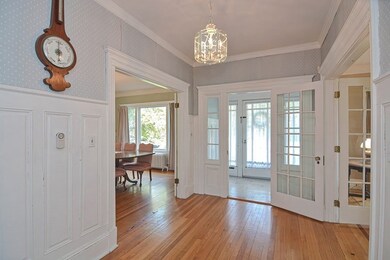 961 Mendon Rd, Woonsocket, RI 02895 - photo 4