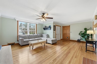 118 Willimansett St, South Hadley, MA 01075 - photo 2