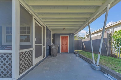 818 Kaye St, West Palm Beach, FL 33405 - photo 5