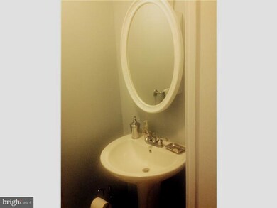 2 Rittenhouse Ct, Willingboro, NJ 08046 - photo 5