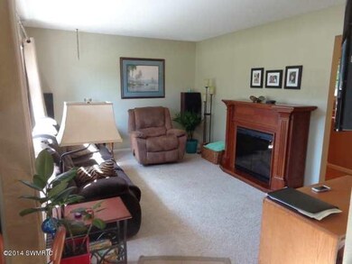 view of lving room