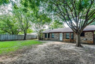 321 Cherry St, Weatherford, TX 76086 - photo 5