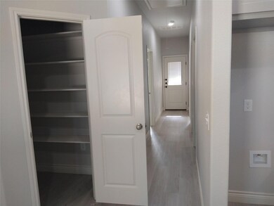 1000 Wooded Hollow Ct unit 105, Weatherford, TX 76088 - photo 5