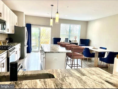 4905 Devitt Place, Oxon Hill, MD 20745 - photo 3