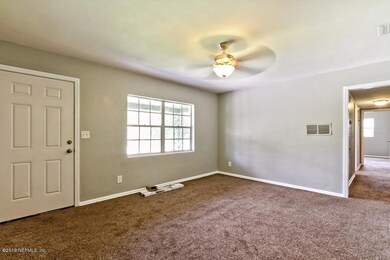 4633 Solandra Cir E, Jacksonville, FL 32210 - photo 6