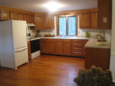 25 Hosking Ln, South Yarmouth, MA 02664 - photo 2