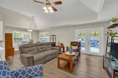 2127 Academy Way, La Vergne, TN 37086 - photo 4