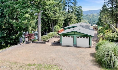 723 Criteser Loop, Toledo, OR 97391 - photo 5