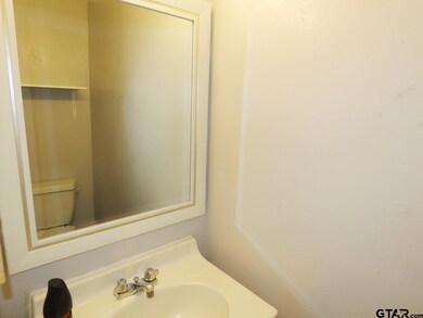 2740 2740 S Donnybrook Ave, Tyler, TX 75701 - photo 7