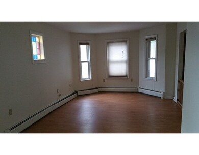 11 Fisher St, Lowell, MA 01850 - photo 5