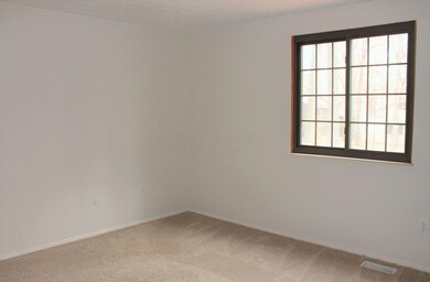 812 N Stygler Rd, Columbus, OH 43230 - photo 6