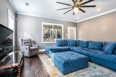 Living area offers tons of space for relaxation an