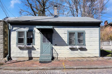 40 Hoster St.