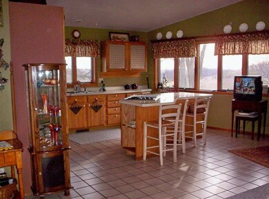 W965 Elmer Rd, Brooklyn, WI 53521 - photo 3