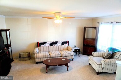 102 Hupps Hill Ct, Strasburg, VA 22657 - photo 3