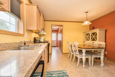 39 Whipkey Ln, Morgantown, WV 26508 - photo 4