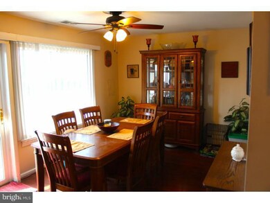 89 Beechnut Ct, Lumberton, NJ 08048 - photo 4