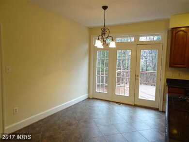 6141 Ridgemont Dr, Centreville, VA 20120 - photo 7