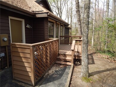 A second private deck off the Morning room