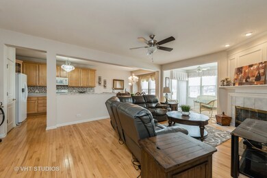 4180 Whitehall Ln unit 4180, Algonquin, IL 60102 - photo 4
