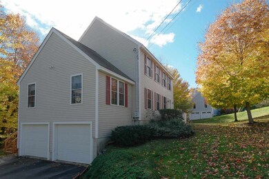 17 Kimball Way, Newmarket, NH 03857 - photo 2