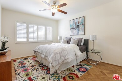 2nd bedroom from doorway