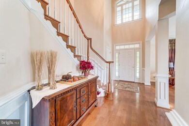 21824 Ainsley Ct, Broadlands, VA 20148 - photo 4