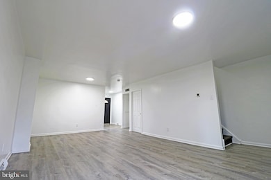 1413 M l King Pedestrian Way, Chester, PA 19013 - photo 5