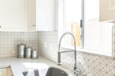 2212 Carnegie Ln unit 3, Redondo Beach, CA 90278 - photo 4