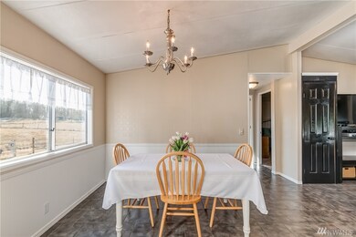 1975 Harmony Rd, Bellingham, WA 98226 - photo 5