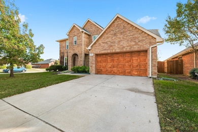 525 Bent Oak Dr, Fort Worth, TX 76131 - photo 2