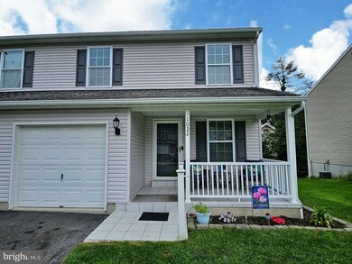 1022 Alexander Dr, Temple, PA 19560 - photo 2