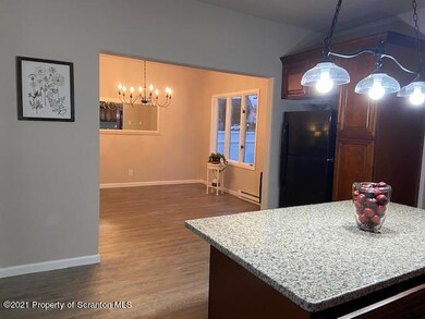 304 Main St, Moosic, PA 18507 - photo 6