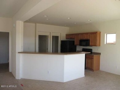 023-291633-Kitchen Cabinets
