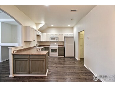 Atractive Painted Cabinets!