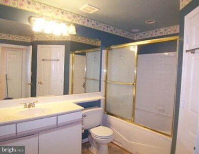 5131 Wagon Shed Cir, Owings Mills, MD 21117 - photo 4