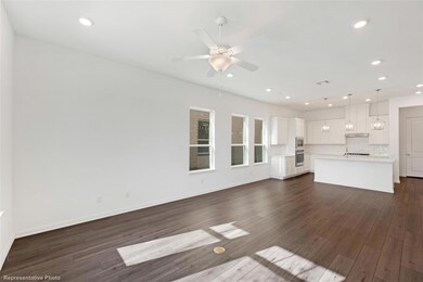 5424 Union  Family 2