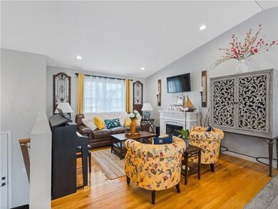 35 Dewey Ave, Tiverton, RI 02878 - photo 7