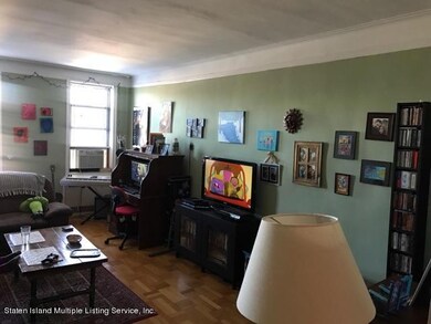 200 Hart Blvd unit 4F, Staten Island, NY 10301 - photo 5