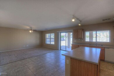 44th_ave_03