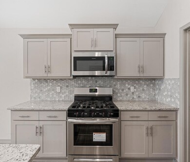 13573 Hazlewood St, Horizon City, TX 79928 - photo 4