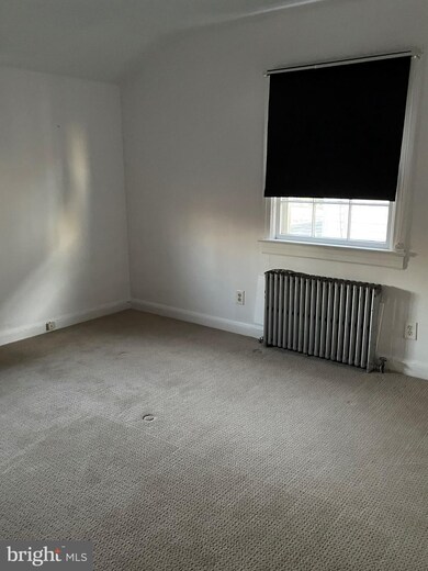 1643 Pennington Rd unit 2ND FLOOR, Ewing, NJ 08618 - photo 5