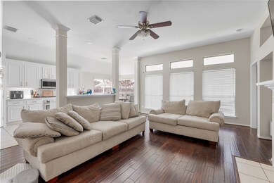 8743 Melting Shadows Ln, Houston, TX 77095 - photo 4