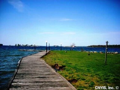 Waterfront/Dock/Pier