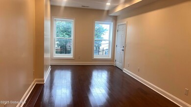 15 Delaware St unit 2, Albany, NY 12202 - photo 4