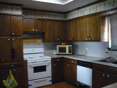 31501 Waco Rd, McLoud, OK 74851 - photo 2