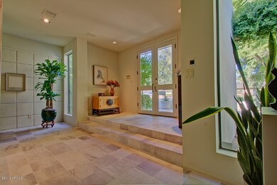 Foyer3